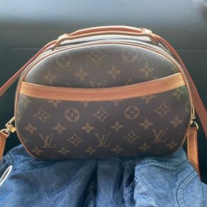 Authentic LV crossbody/shoulder purse